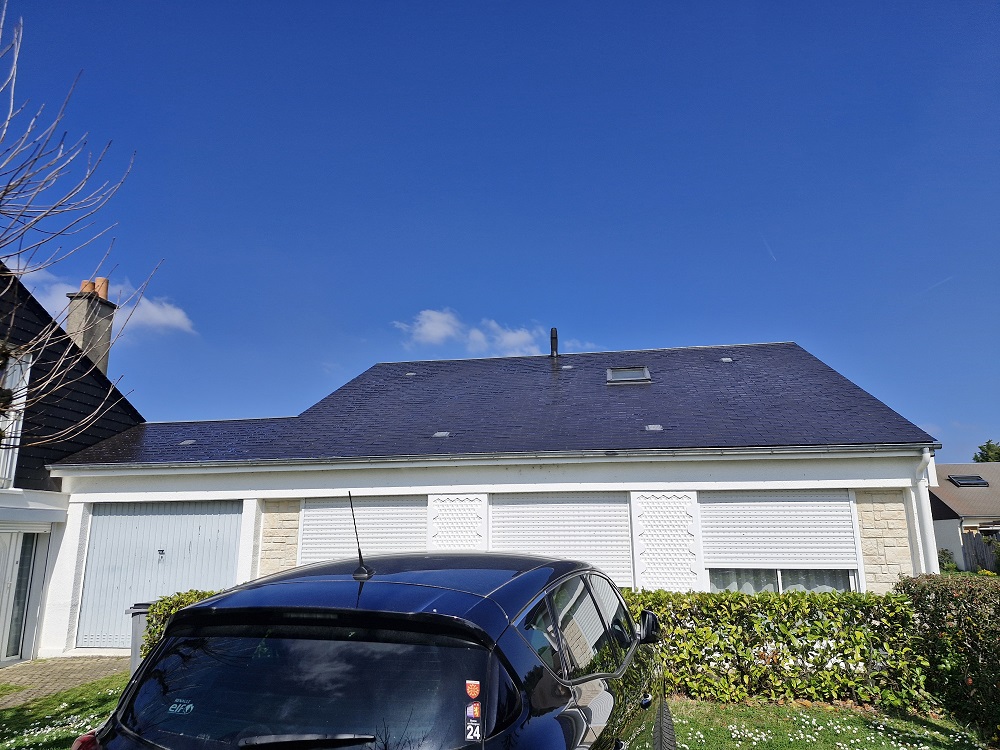 Coloration et hydrofuge de toiture velles 36330