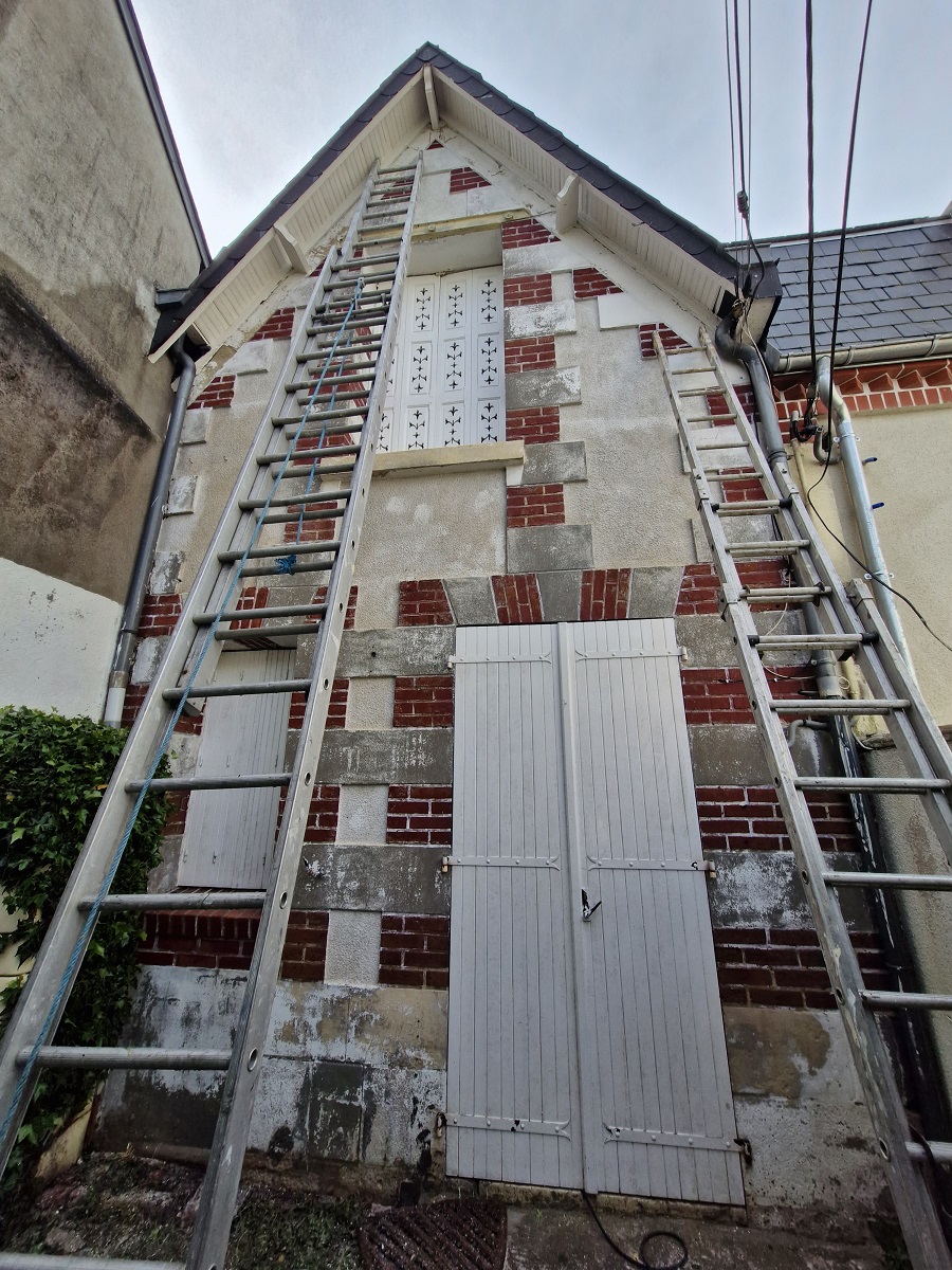 Ravalement de facade bussiere dunoise 23320 avant